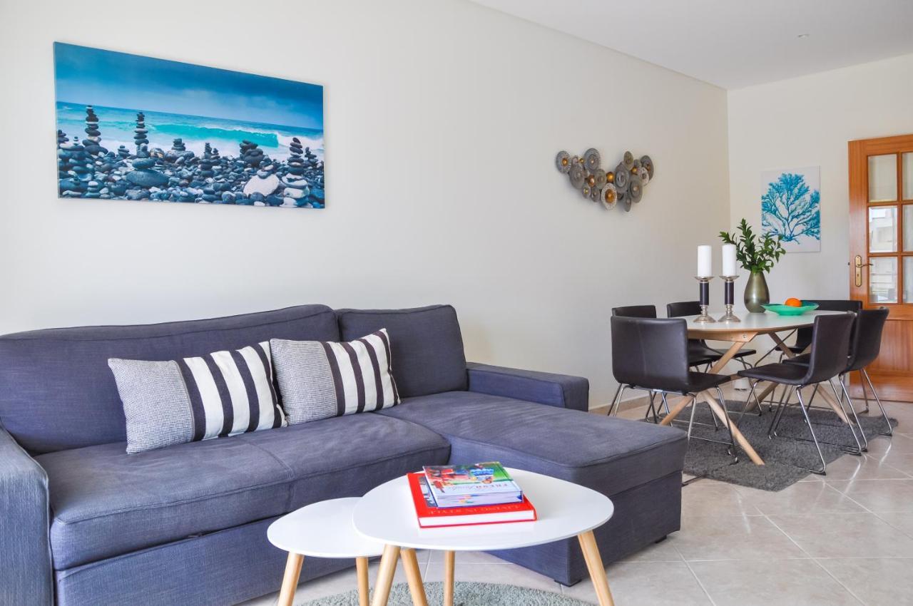 Lovelystay - 2Br Modern, Pool Access, Close To Marina & Beach Quarteira Εξωτερικό φωτογραφία